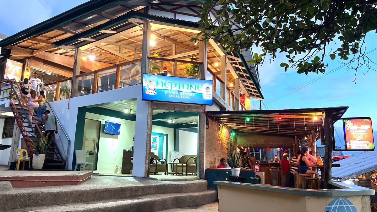Basdiot Resort | Beautiful, spacious, resort on the beach front.