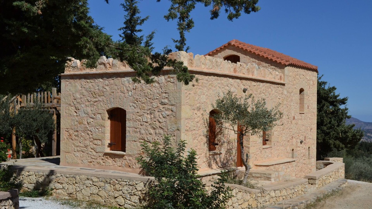 Melidoni Cottage | Beautiful Stone Cottage with Sea and Mountain Views