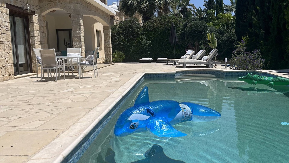 Pegeia Villa | Beautiful Stone Villa with large pool, close to beaches plus free use of car :)