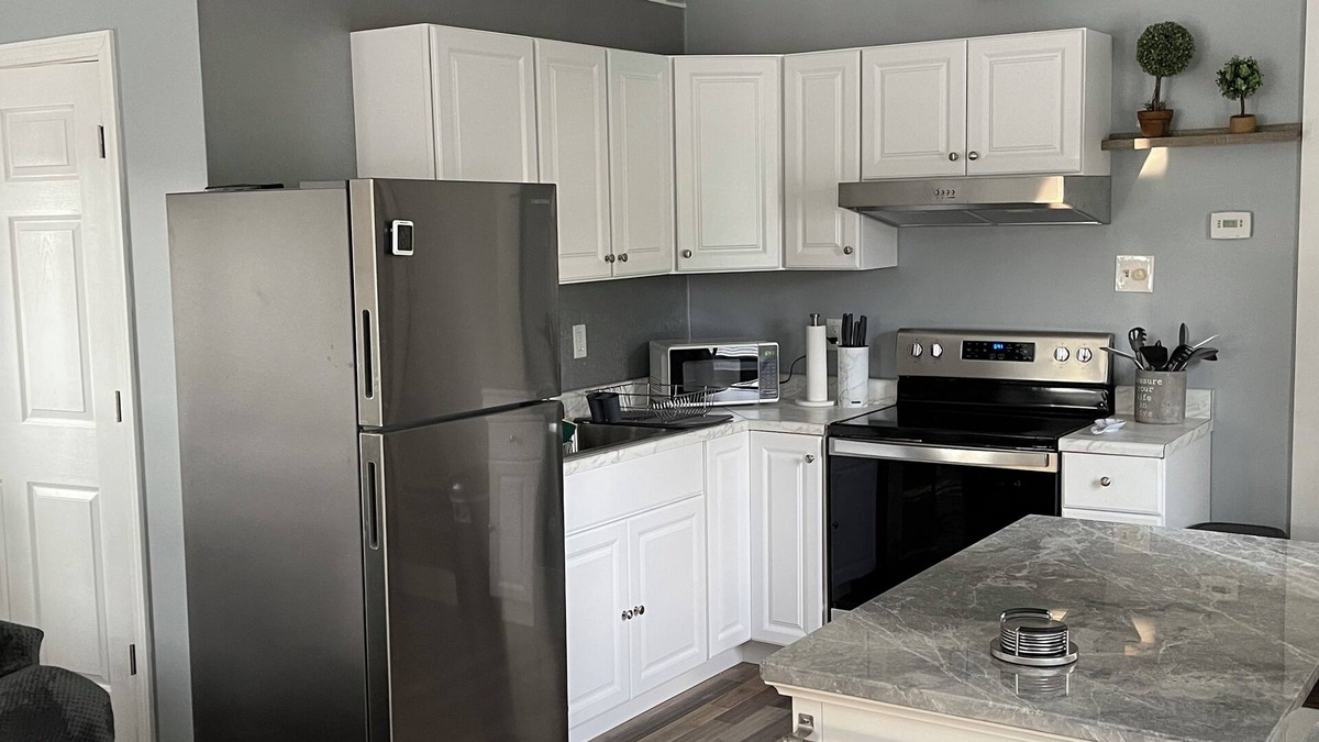 Northampton Apartment | Beautiful studio apartment close to downtown Northampton!