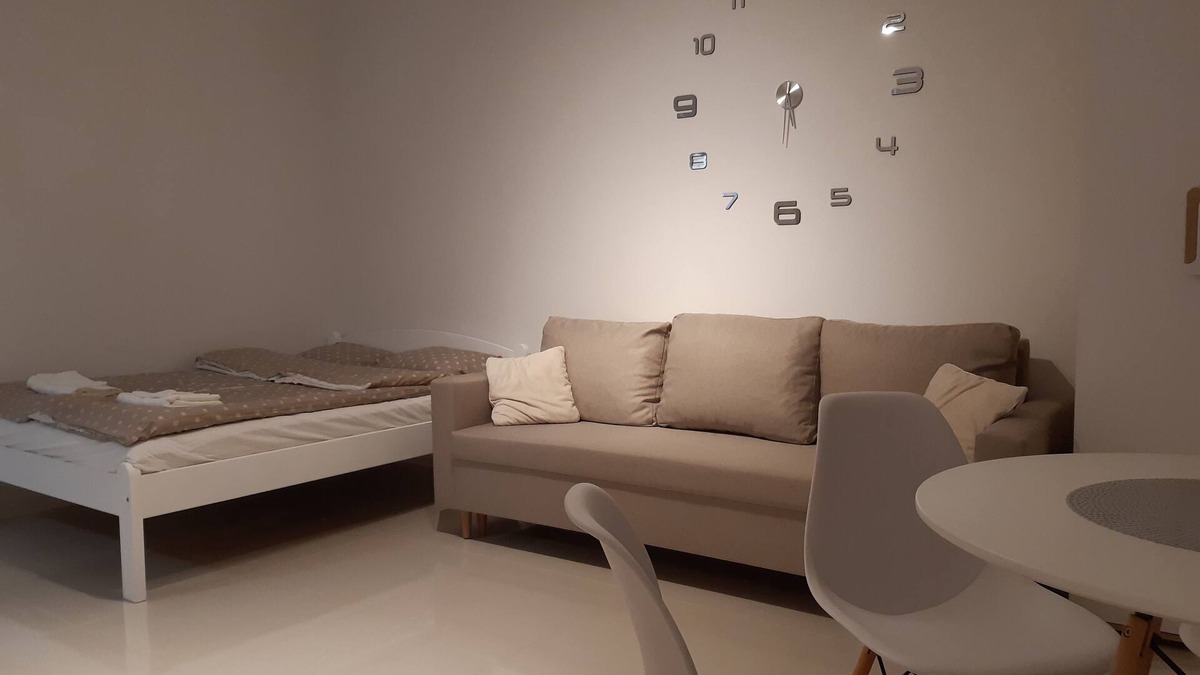 Skierniewice Apartment | Beautiful studio flat in the heart of the city. Equipped with basic amenities
