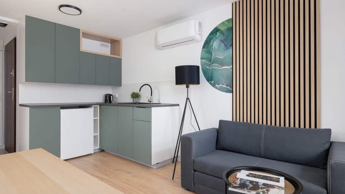 Gliwice Apartment | Beautiful Studio with Air Conditioning | Gliwice