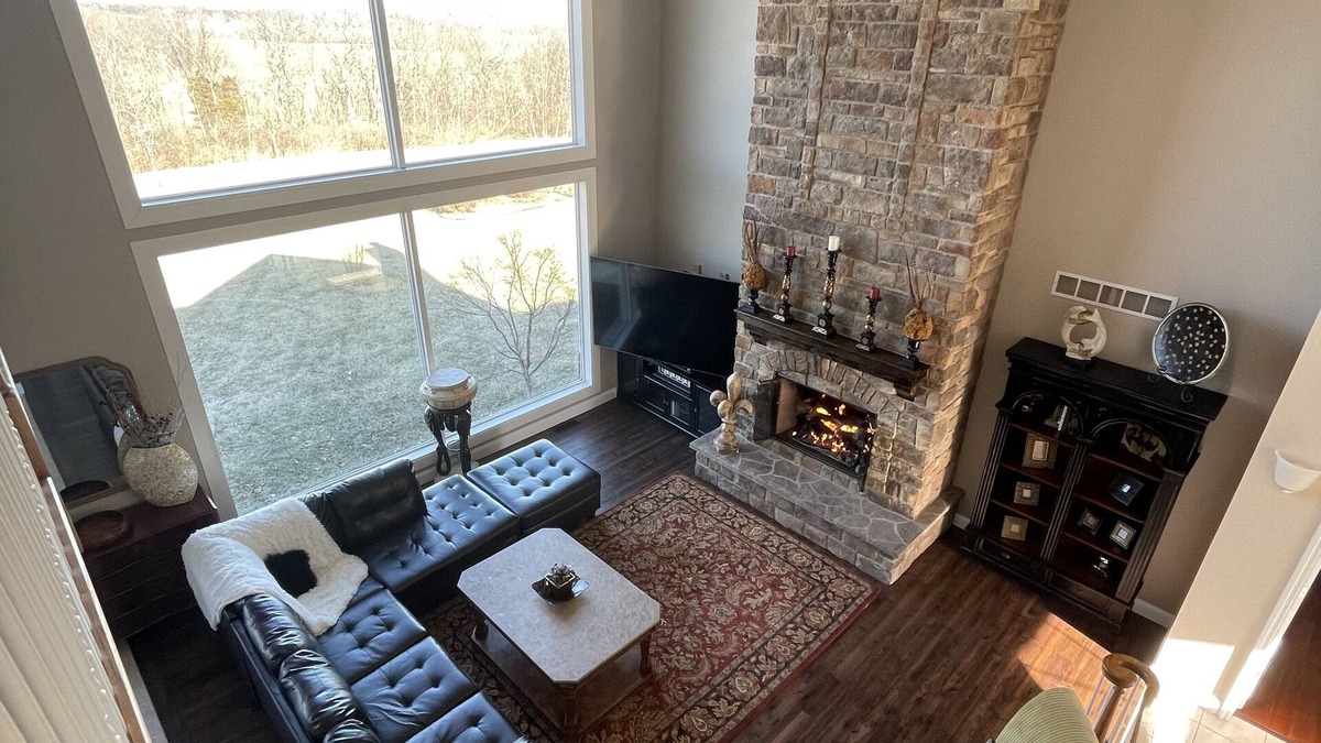 Washington House | Beautiful Sunrise, Rural, close to town, near wineries, next to Sunset Bluffs!