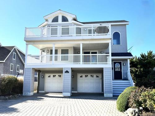 Surf City House | Beautiful Surf City Vacation Home - 1 From The Ocean!