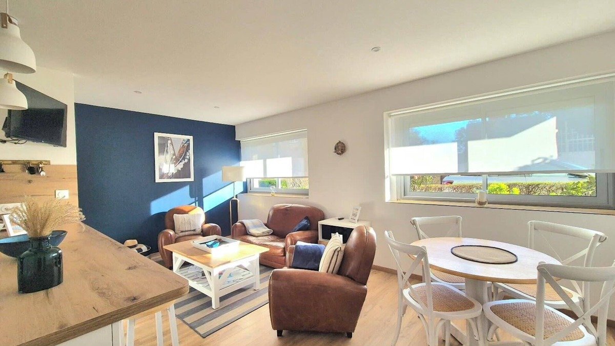 Saint-Igneuc Apartment | Beautiful T3 9 minutes from the beach