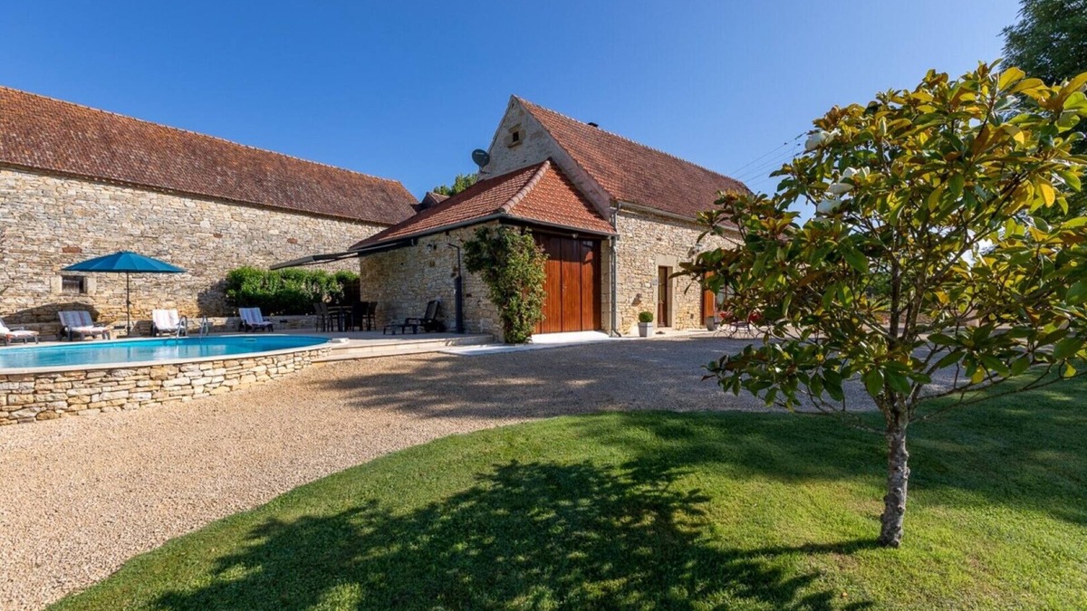 Rampoux House | Beautiful totally restored holiday house with private pool