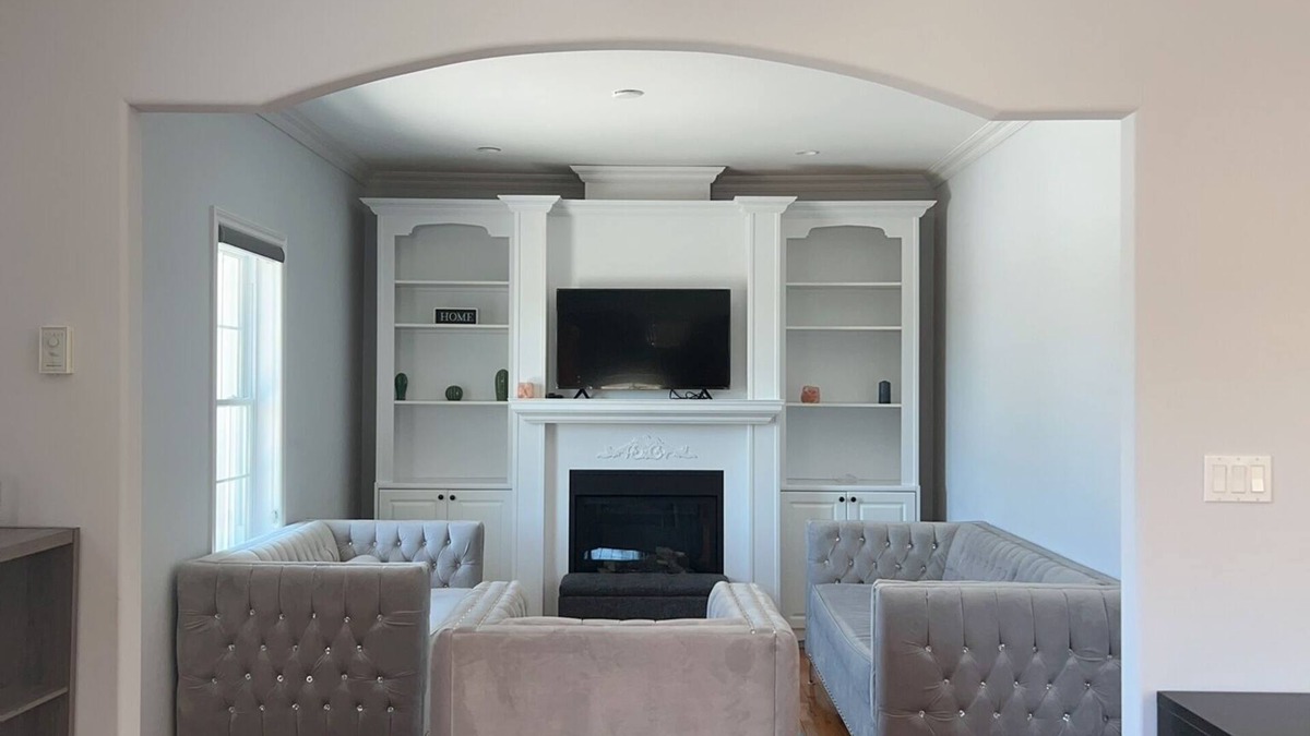 Bradford West Gwillimbury House | Beautiful unique and exceptional house.