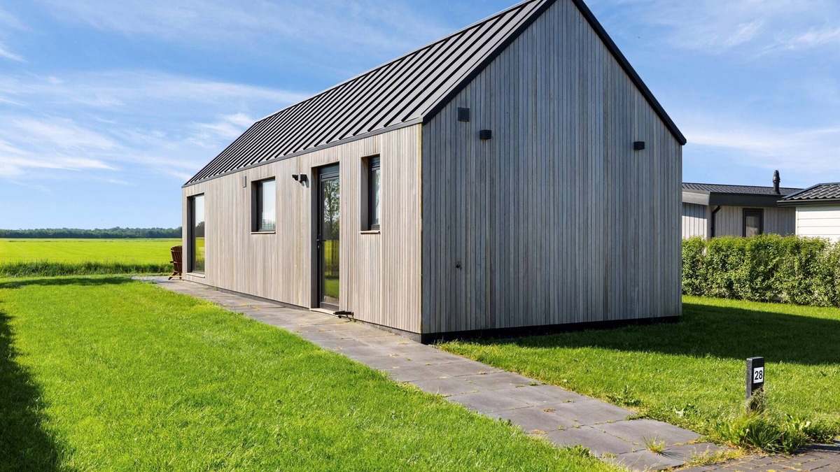 Drijber House | Beautiful unobstructed view in 3 bedroom tiny house - in the middle of Drenthe nature