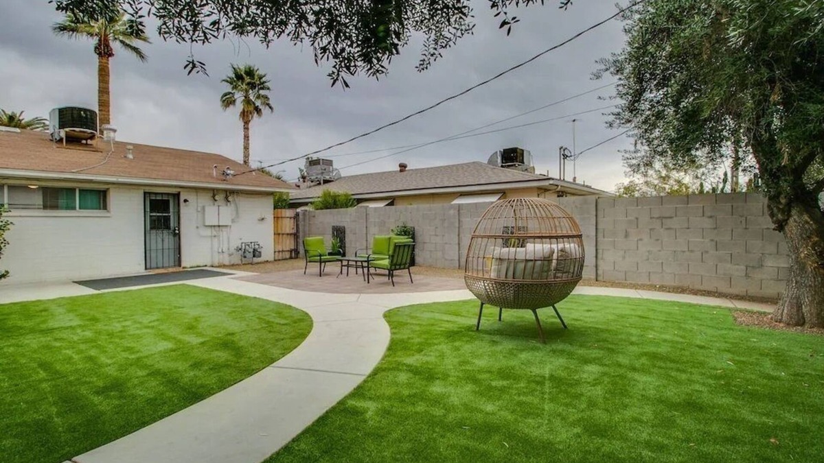 Casa Granada Townhouses Apartment | Beautiful Updated 2-Bdrm in Old Town Scottsdale!