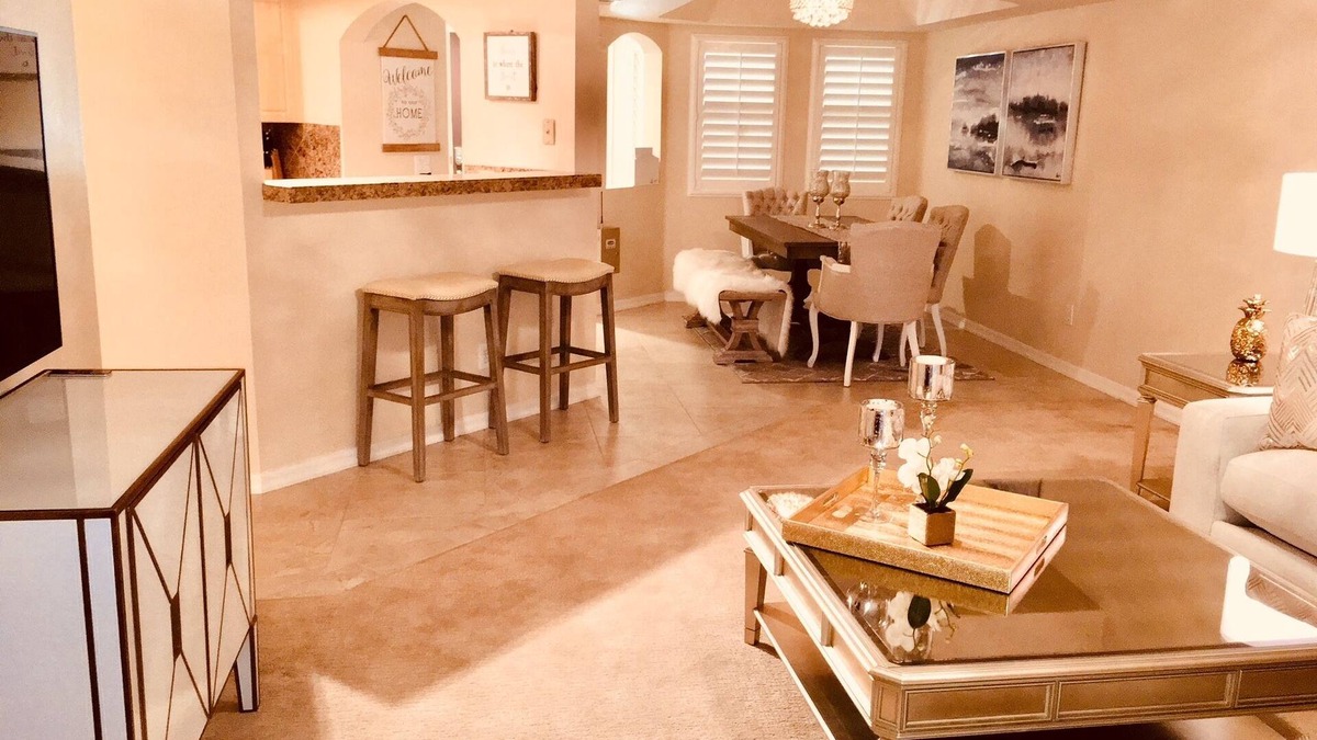 Camelback East Condo | BEAUTIFUL UPDATED FURNISHED RESORT CONDO IN THE ARIZONA BILTMORE