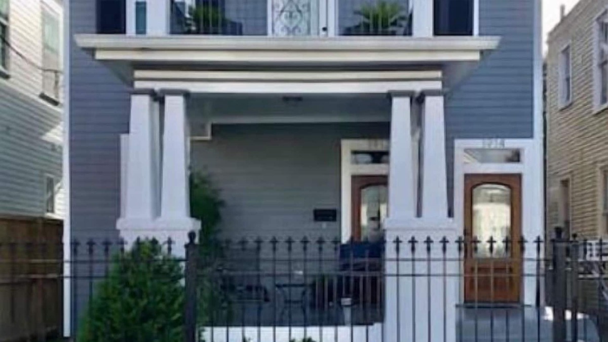Milan House | Beautiful Uptown Home 3 Blocks From St.Charles Avenn