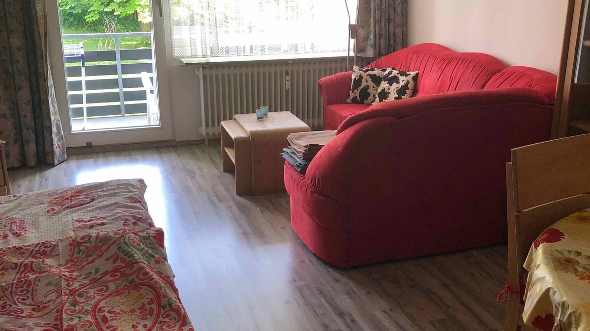 Beuren Apartment | Beautiful vacation apartment on the edge of the Swabian Alb, hiking, relaxing, thermal baths!