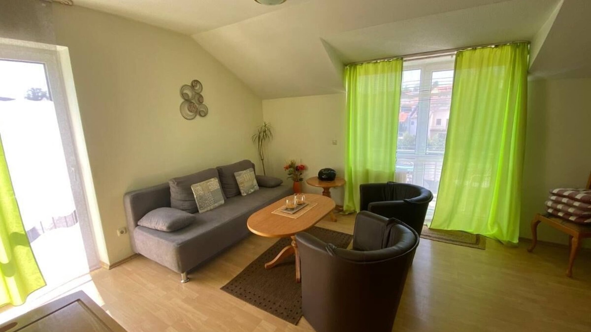 Kotzting Apartment | Beautiful vacation apartment with two balconies