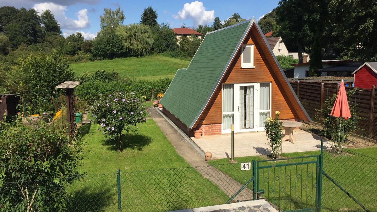 Klein Nemerow House | Beautiful vacation home "Finnhütte" with 2 terraces + WLAN