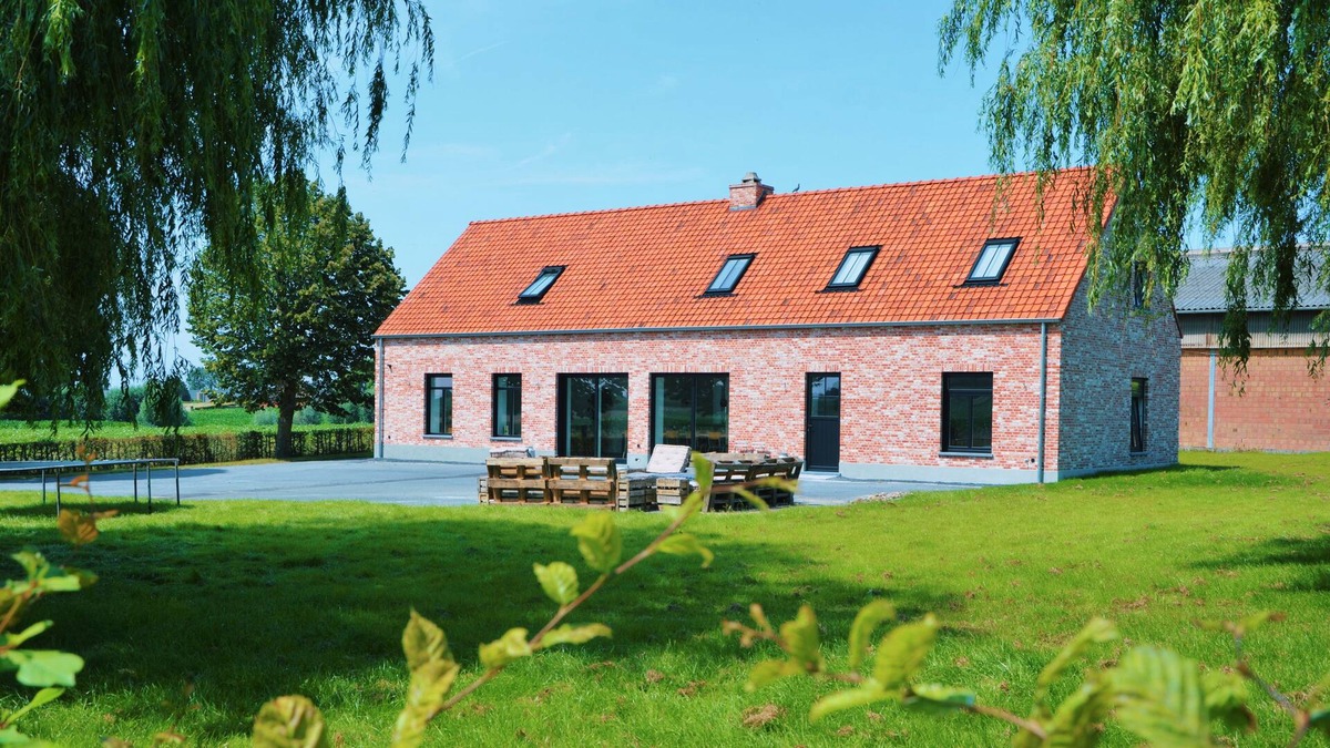 Passendale Villa | Beautiful vacation farm for 20pers.