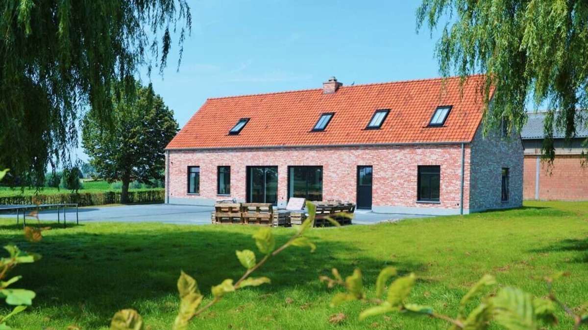 Passendale Villa | Beautiful vacationhome farm for 20 people