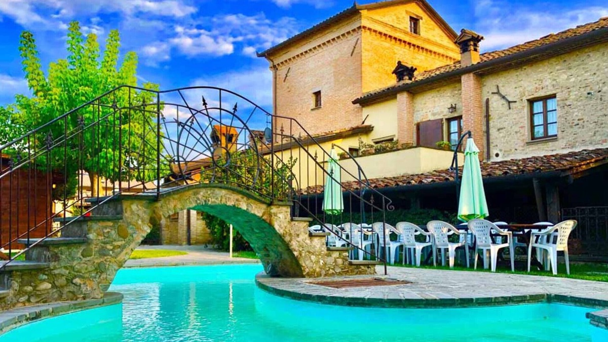 Piosina Villa | Beautiful Villa Monastery Guest House in Tuscany