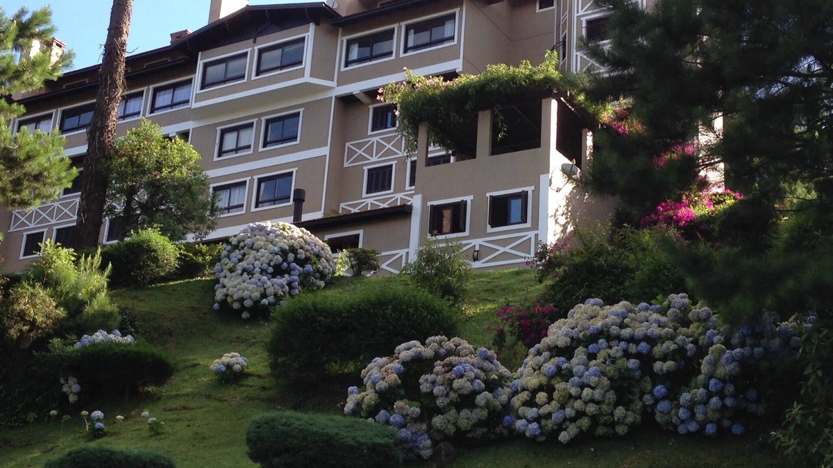 Planalto Apartment | BEAUTIFUL VIEW ! 2 Bedroom Apartment close to the sights and center.