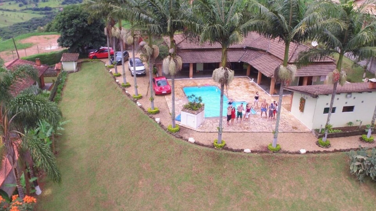 Extrema House | BEAUTIFUL VIEW .