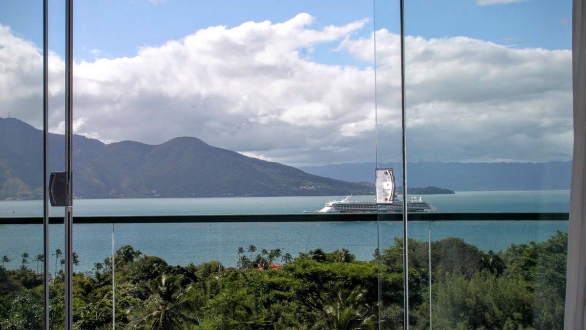 Ilhabela House | BEAUTIFUL VIEW. house for 5 people near village Rented