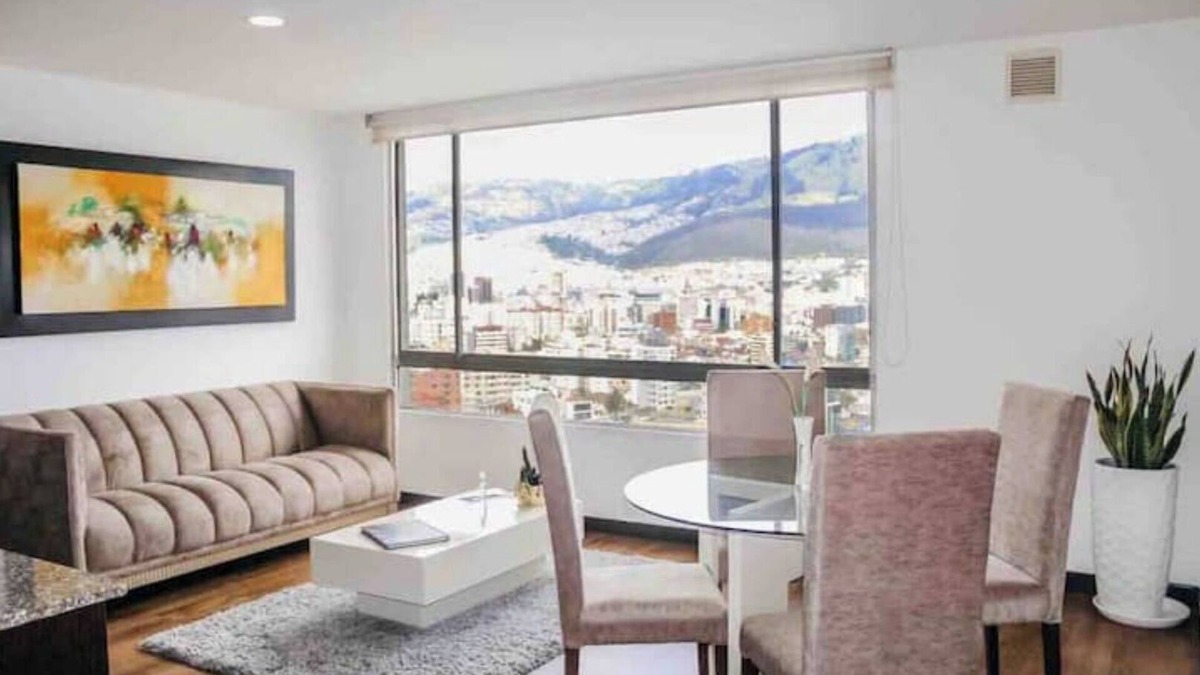 La Paz House | Beautiful View OF THE Pichincha Volcano