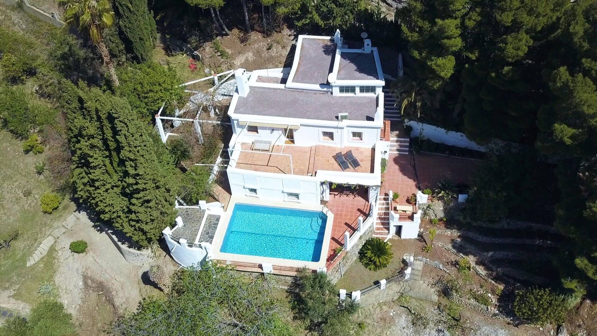 Carataunas Cottage | Beautiful views, 8x5 pool, garden and a cozy house. Up to 6 people