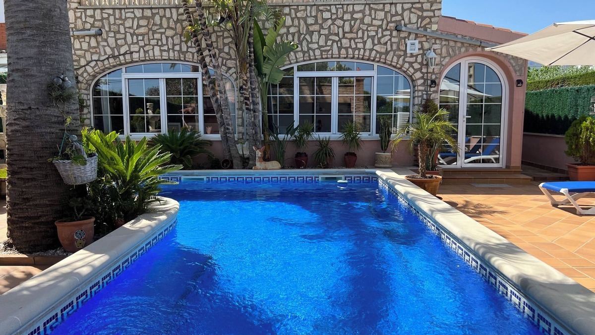 L Almadrava Villa | BEAUTIFUL VILLA WITH PRIVATE POOL