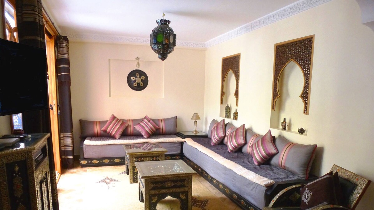 Swiss City Villa | BEAUTIFUL VILLA BERBERE, Patios Raised, Fountains and Solarium