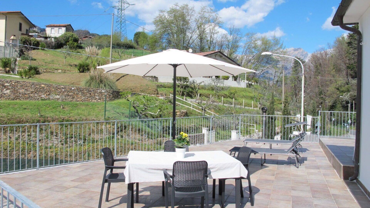 Massa House | Beautiful villa for 2 guests with WIFI, TV and terrace