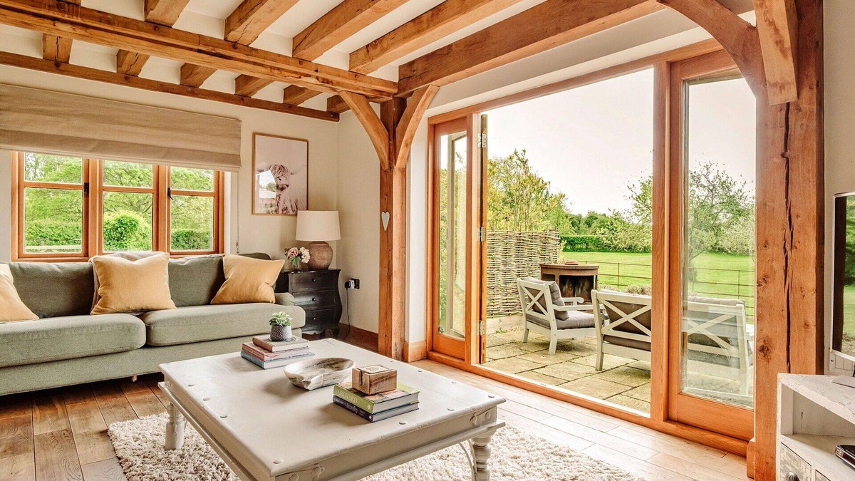 Beckford House | Beautiful villa for 7 people with WIFI and parking