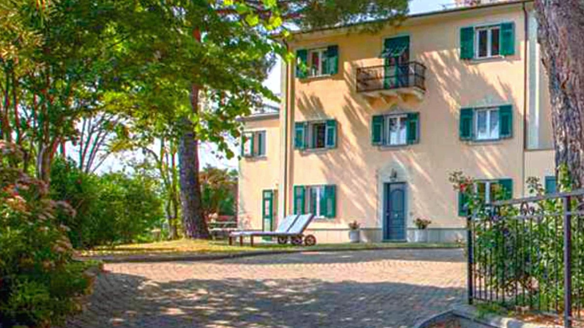 Pontedecimo Villa | Beautiful Villa - Genoa Liguria Italy