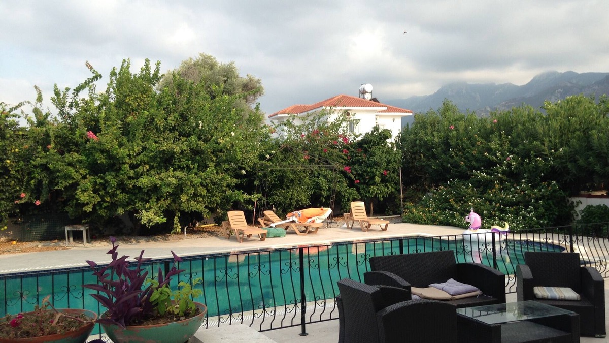 Kyrenia Villa | Beautiful Villa in Catalkoy, Girne