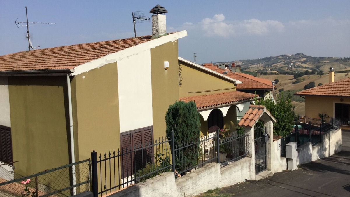 Atri Villa | Beautiful villa 10 minutes from the sea