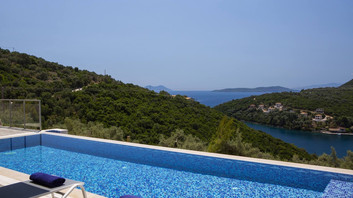 Sivota Villa | Beautiful Villa Nona with unique views at Sivota Bay