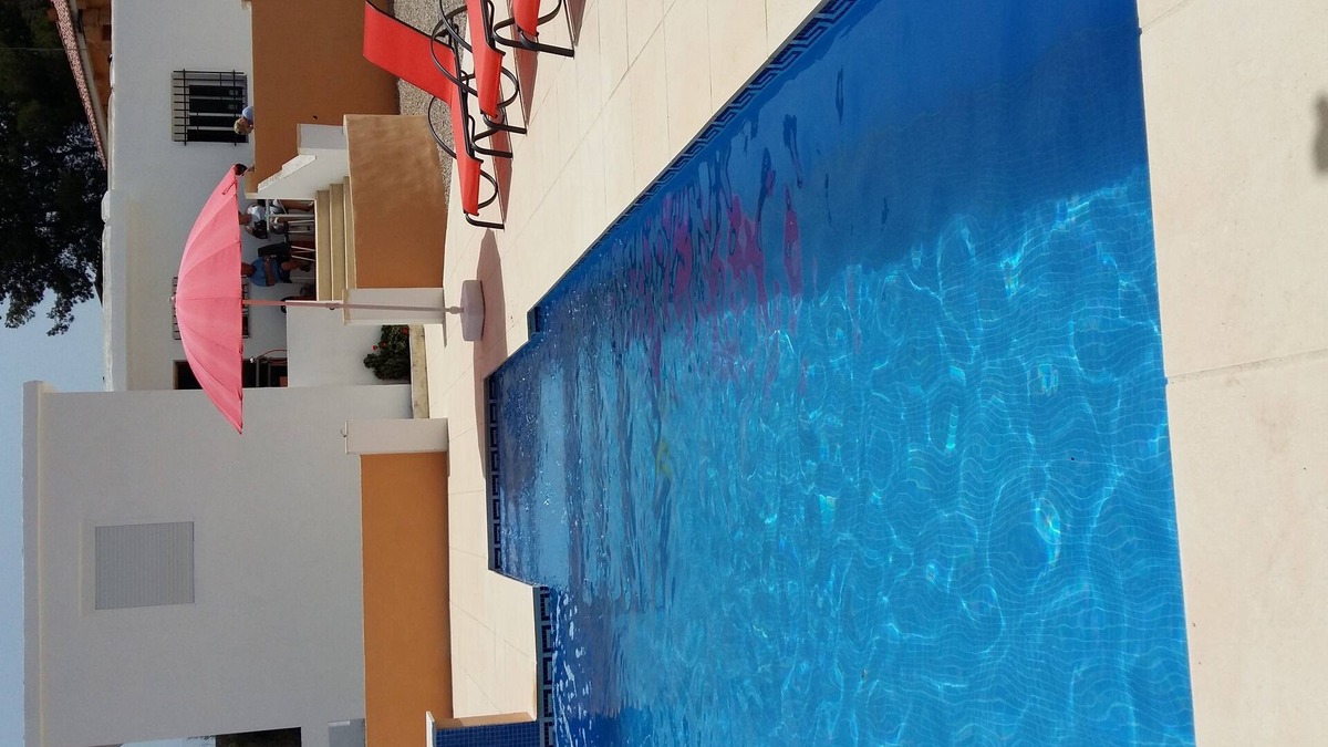 Montserrat House | Beautiful Villa Vista