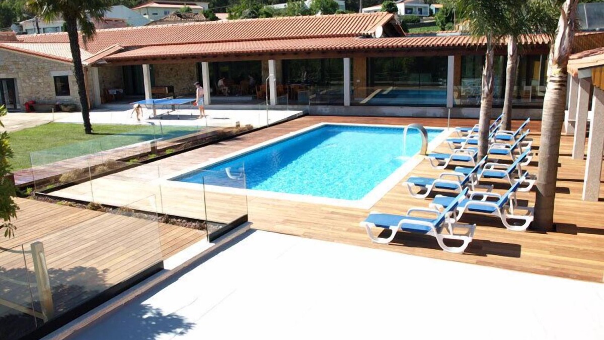 Bagunte Cottage | Beautiful villa w/5 bedrooms, large garden, beautiful pool view 45km from Porto
