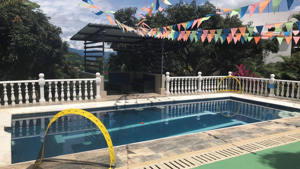 Anapoima Villa | Beautiful villa with Pool and WiFi in Anapoima - Villa Esmeralda JJ