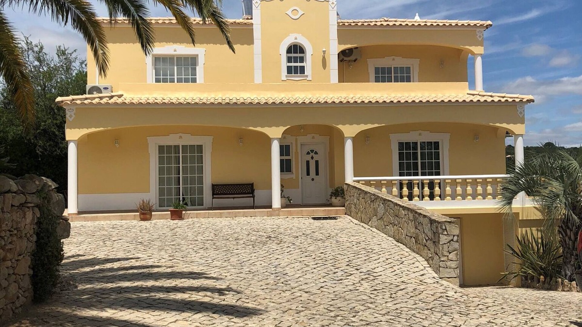 Sao Clemente Villa | Beautiful villa, with private pool, set in hills with spectacular views