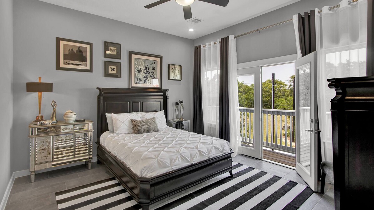 El Lago House | Beautiful Water View in Seabrook!