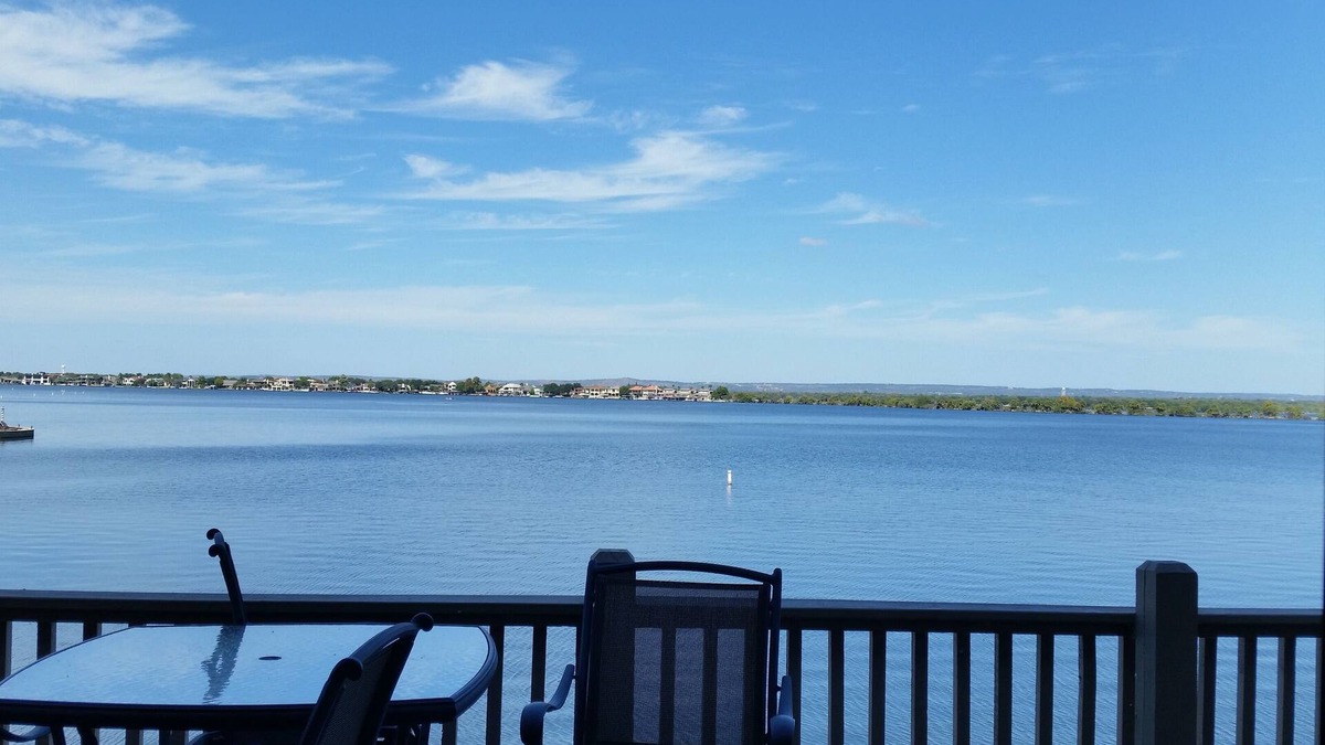 Horseshoe Bay House | Beautiful Waterfront Townhome with Private Dock Near Yacht Club