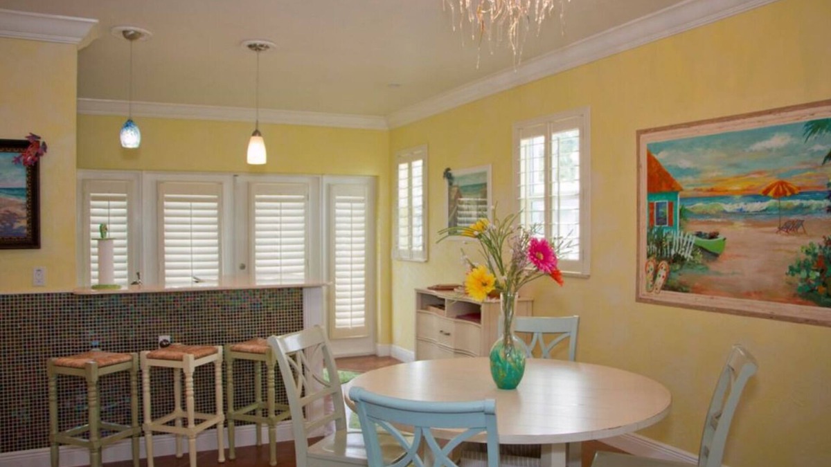 Matlacha House | Beautiful waterfront 2-bed/2-bath island getaway on Matlacha Island.