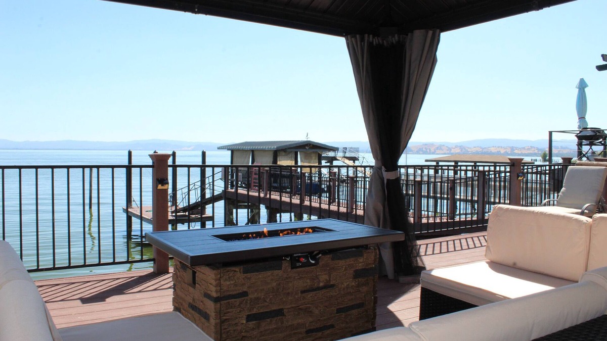Nice House | Beautiful Waterfront House in Nice