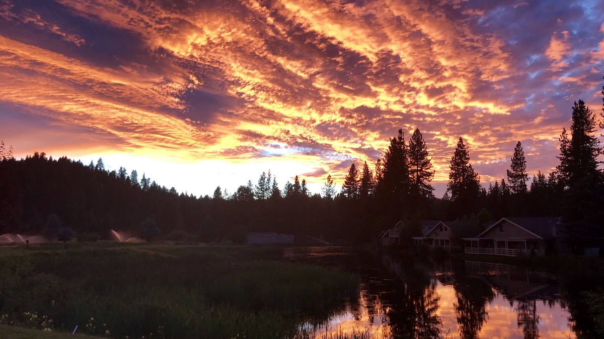 Plumas Eureka Estates House | Beautiful Waterfront Townhome on Plumas Pines Golf Course
