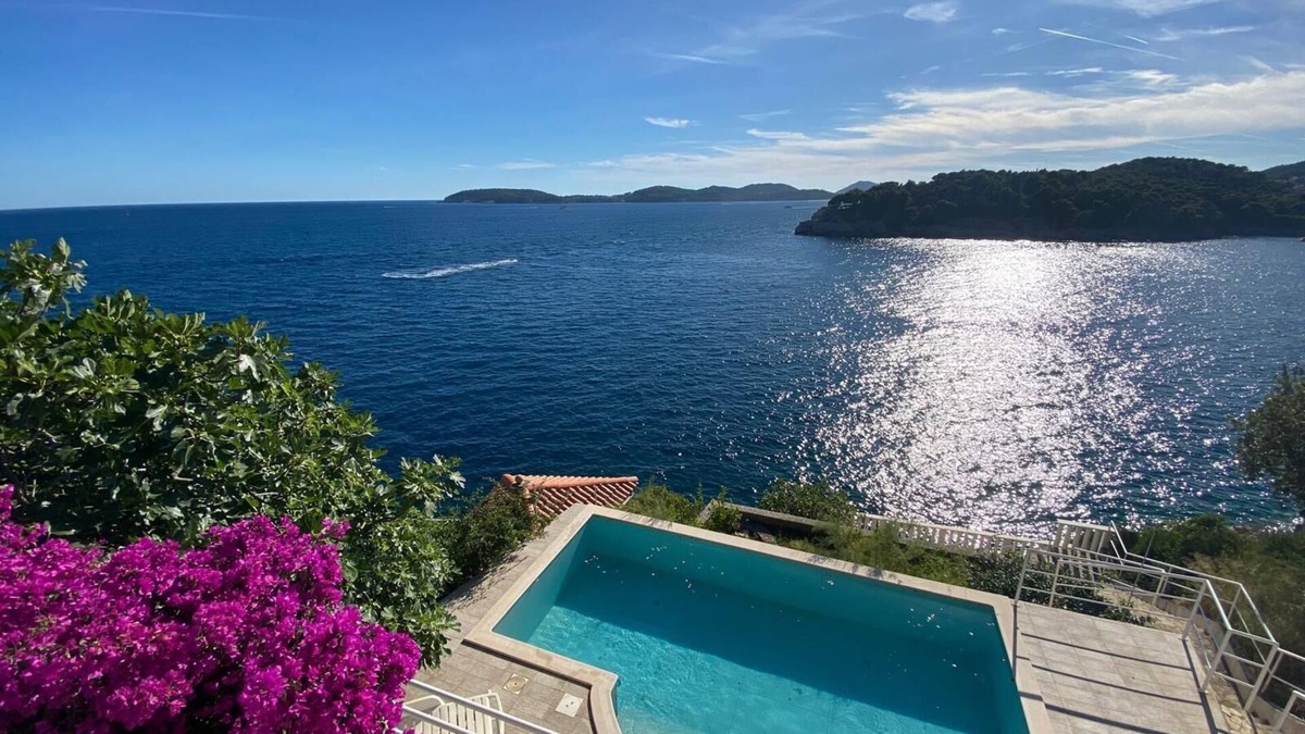 Stikovica Villa | Beautiful waterfront Villa, with private sea access and pool, close to Dubrovnik