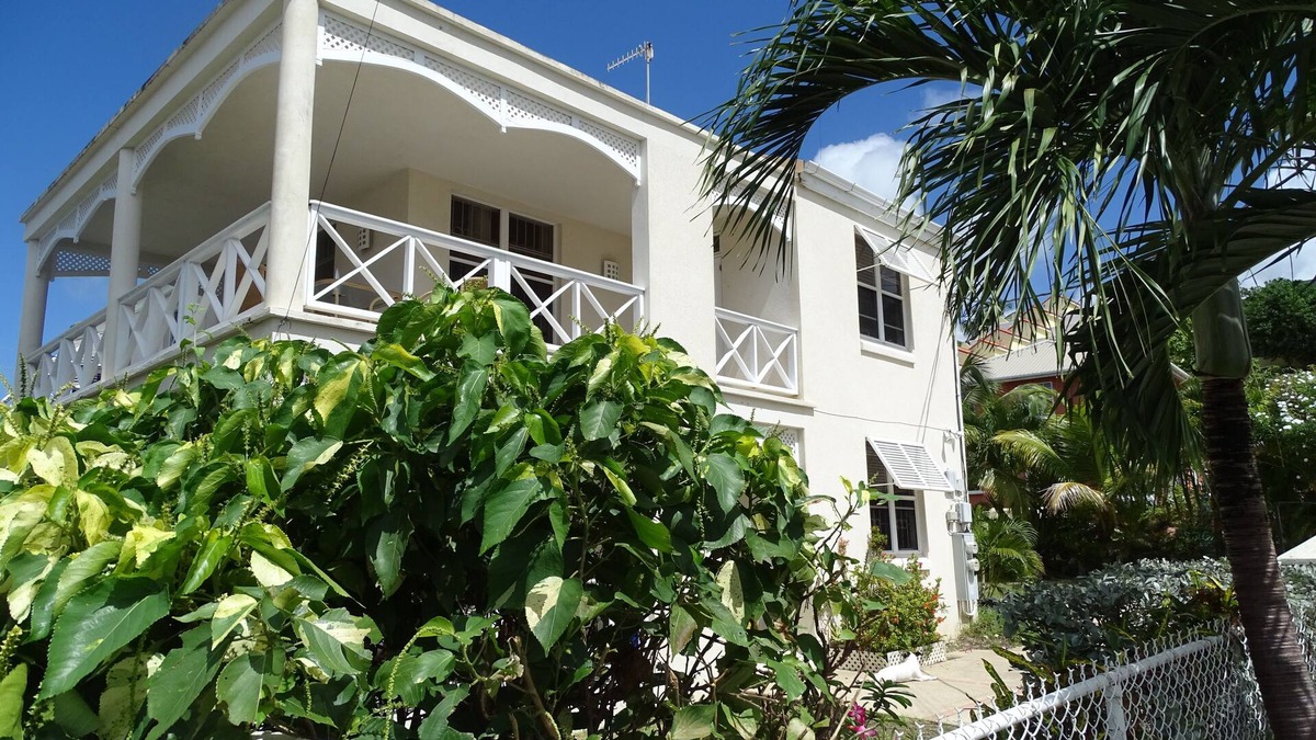 Prospect Apartment | Beautiful west coast apartment amazing sunset views 5 minute walk to the beach