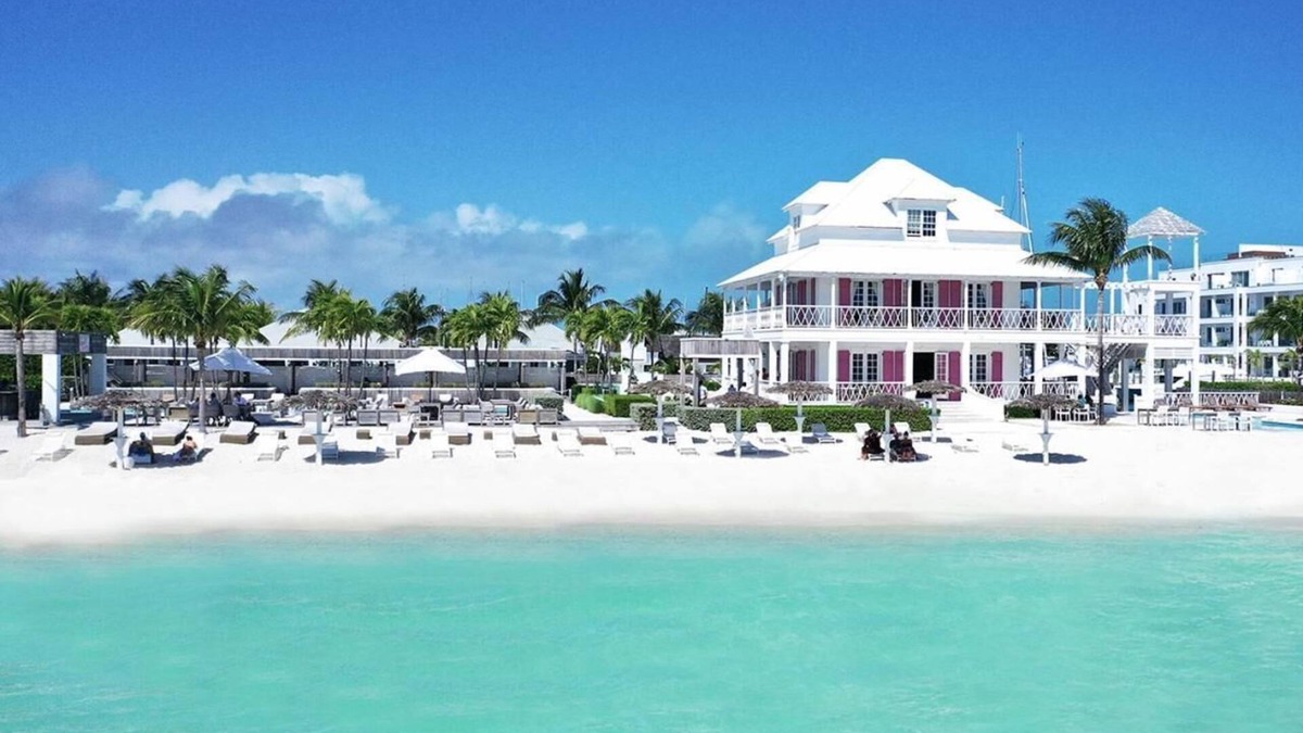 Palm Cay Condo | Beautiful white sand beaches, crystal clear turquoise water and romantic sunsets
