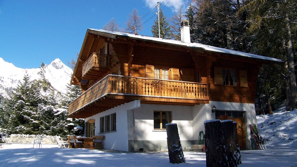 Ovronnaz Ski Chalet | Beautiful Wooden Chalet set in private woodland and garden with stunning views.