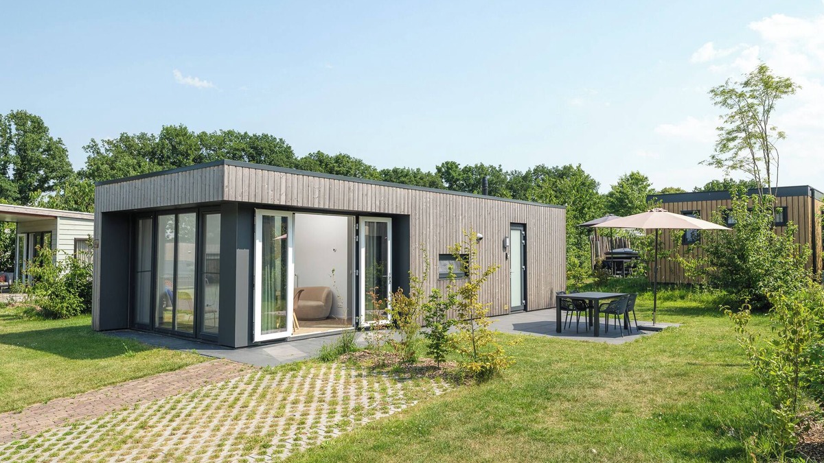 Municipality of Rijssen-Holten House | Beautiful wooden cottage at the foot of the Holterberg mountain