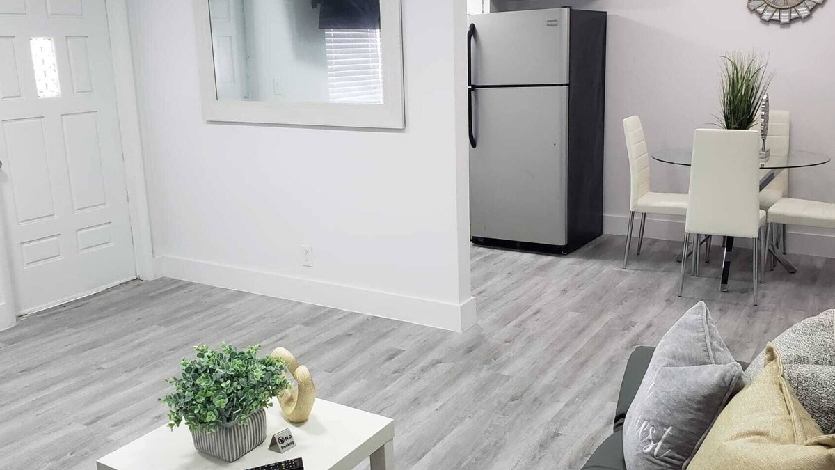 Parkside Apartment | ★Beautiful1 BR Apt | Near The b̳e̳a̳c̳h̳, Casino & Shops