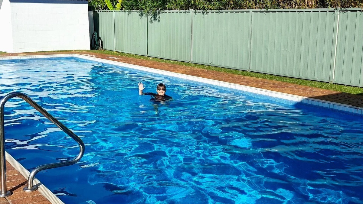 Iluka Apartment | BeautifulI luka! Come whale spotting! Jetty, pool, boat ramp, boat parking.